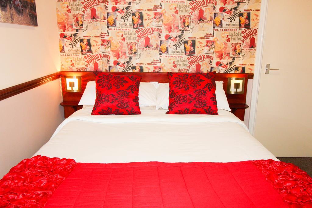 The Scarborough Travel And Holiday Lodge Bagian luar foto