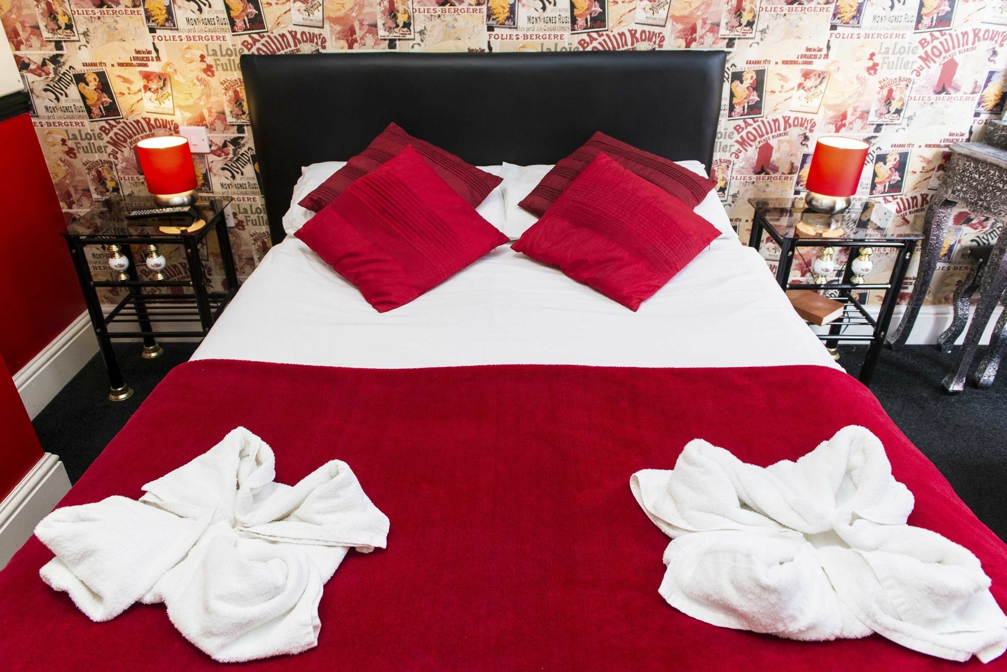 The Scarborough Travel And Holiday Lodge Bagian luar foto